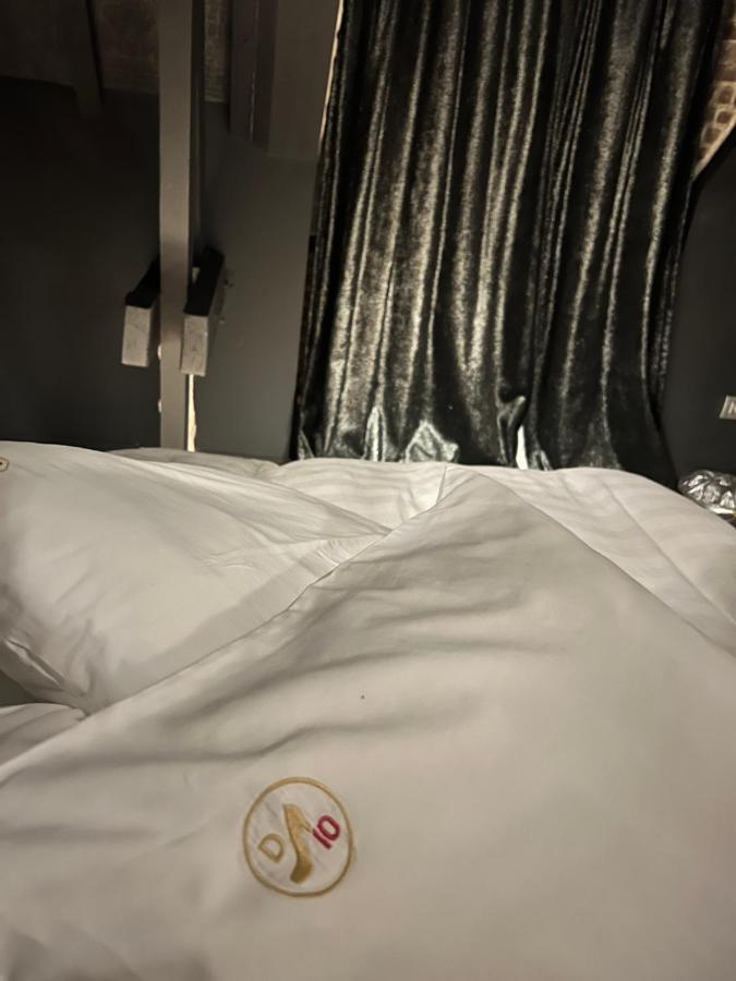 Отель Domaine 10 Schore Экстерьер фото